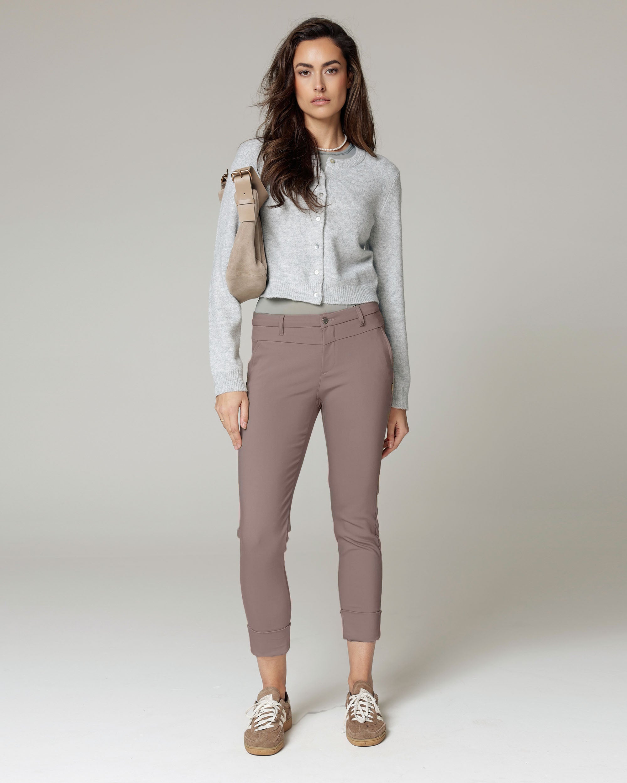 Light Hazelnut Chinos | The Lola Hauptbild