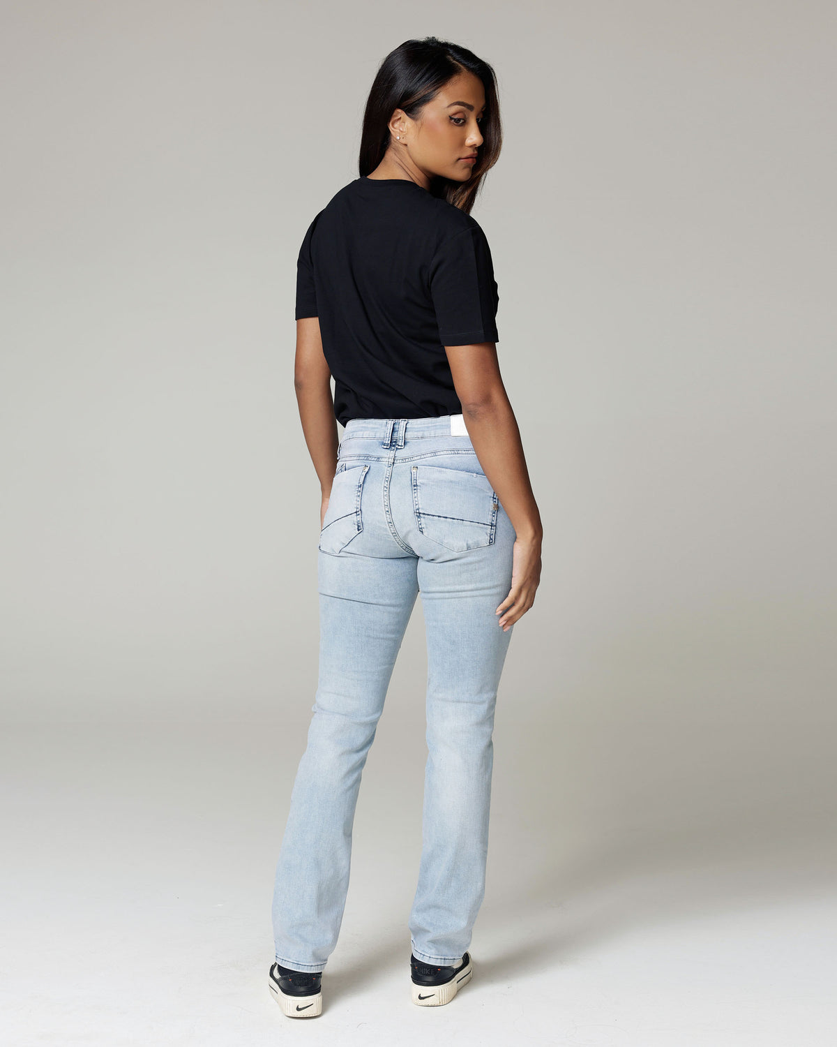 Superlight Vintage Skinny Jeans, The Diamond STR, back view