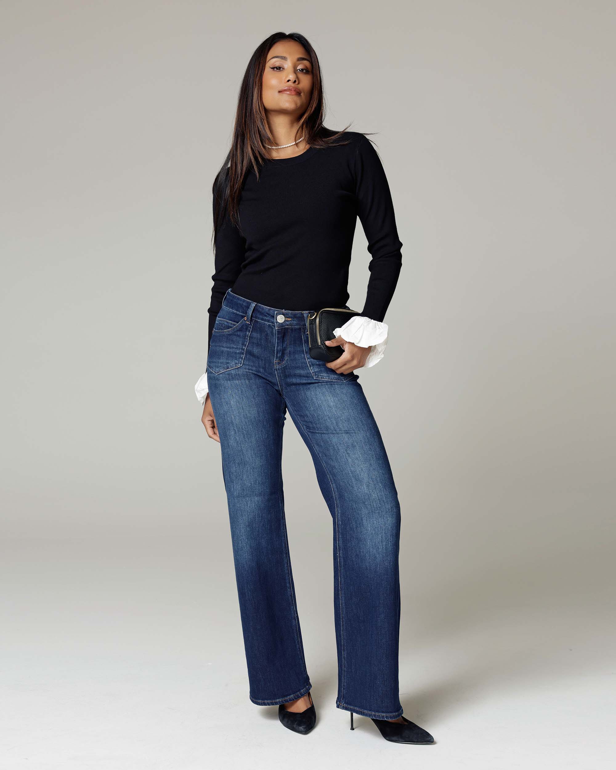 Dark Blue Straight Jeans | The Lolita Hauptbild