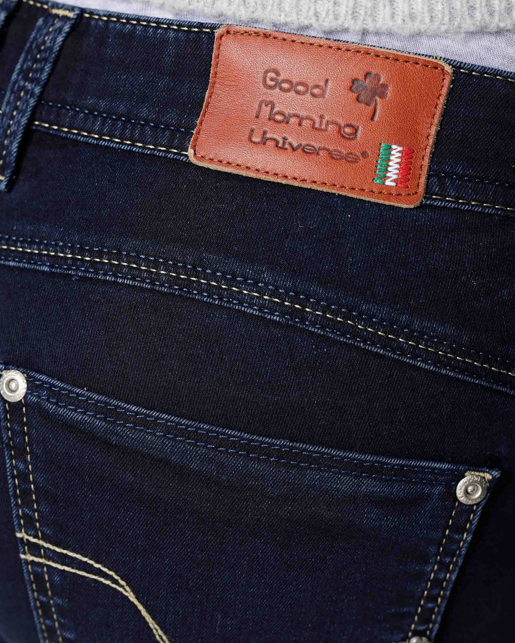 Dark Blue Straight Jeans | The Belinda