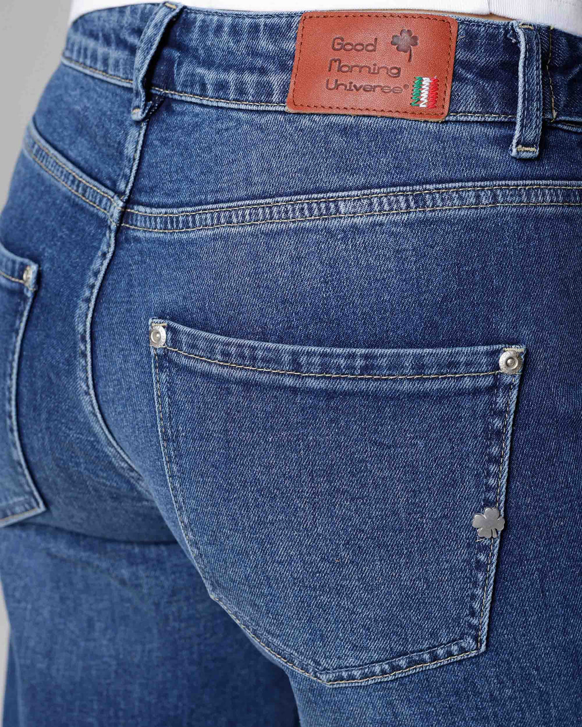 Mid-Blue Barrel-Leg Jeans, The Kristin, close-up detail, second photo