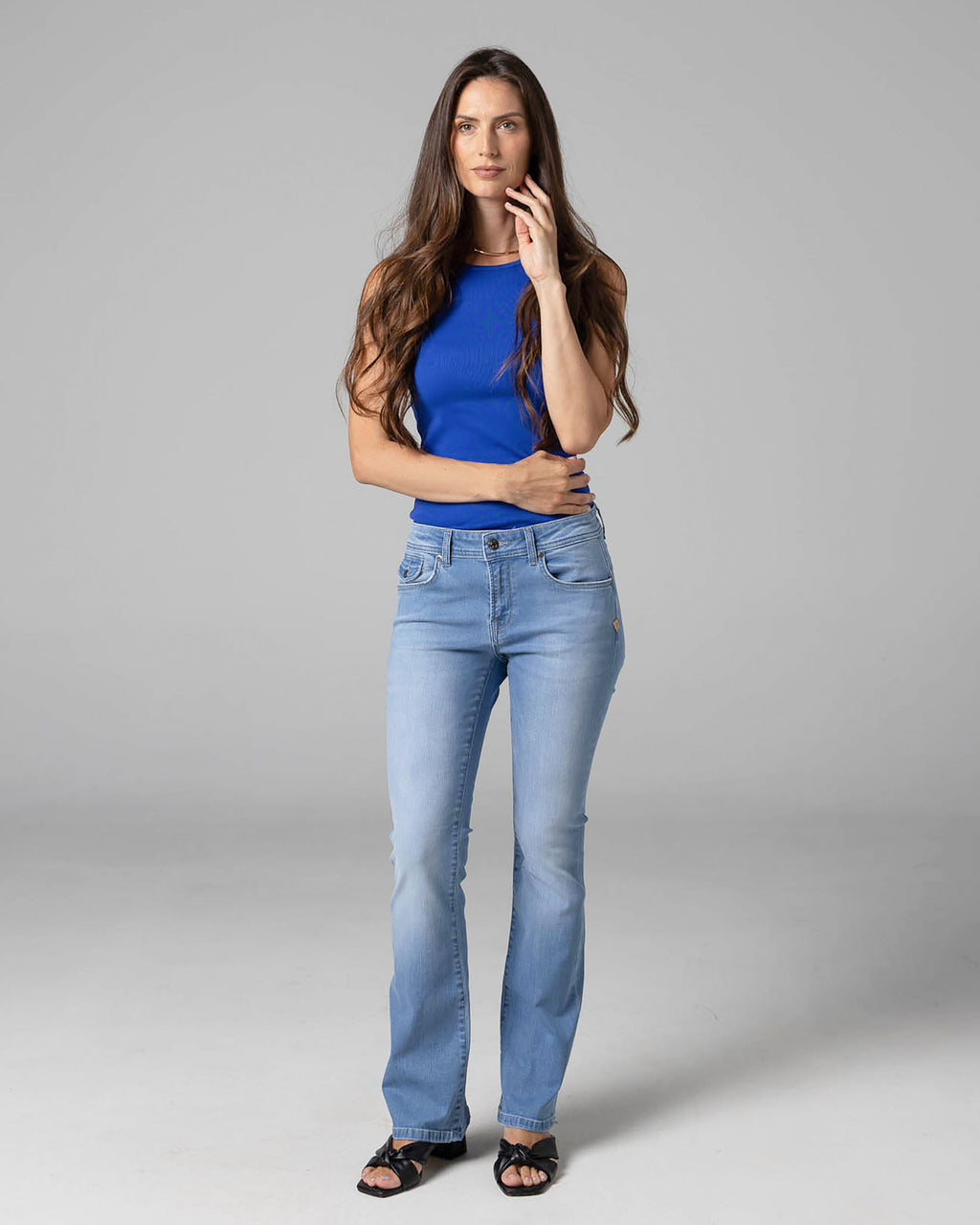 Medium Blue Light Wash Bootcut Jeans | The Belinda
