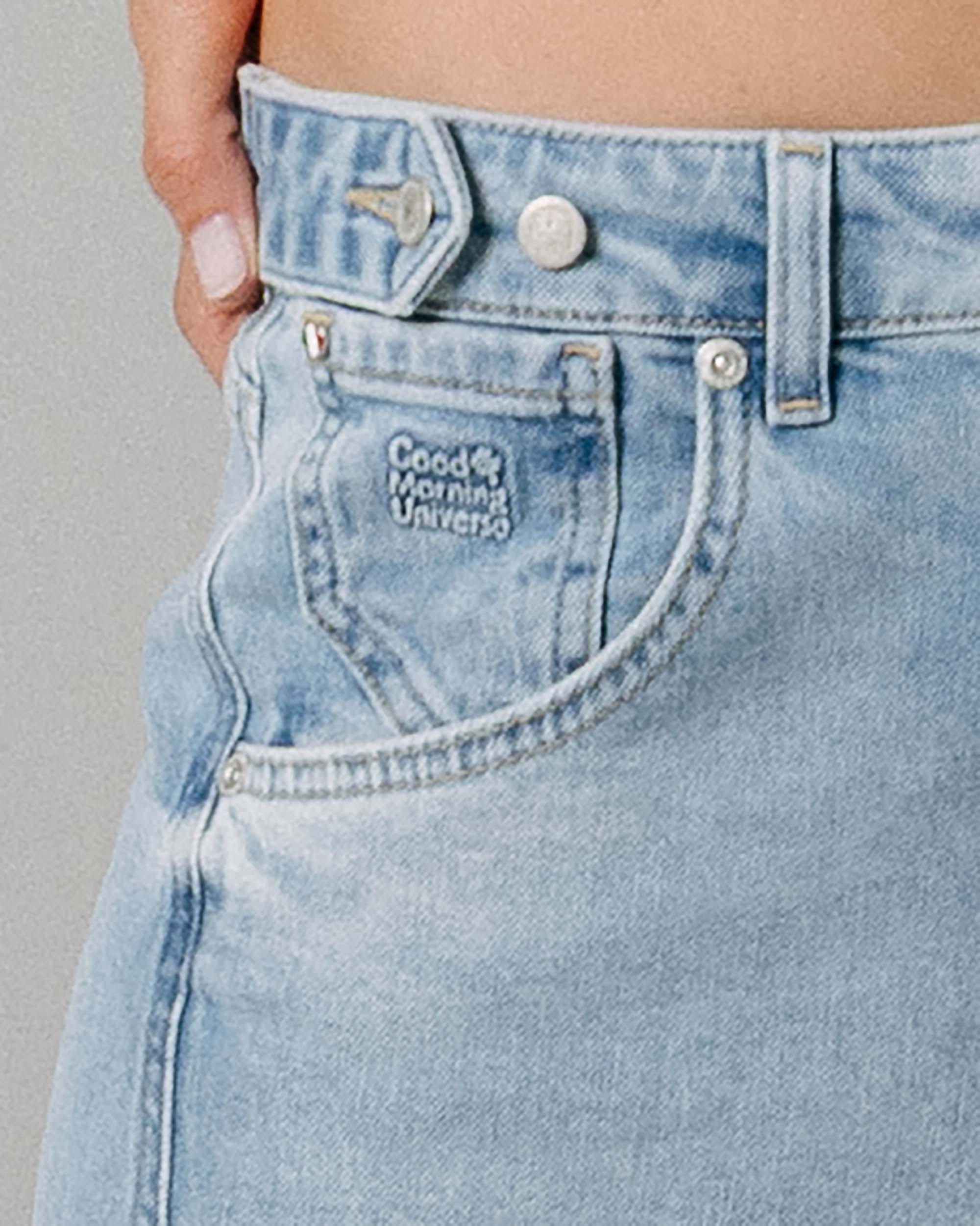 Light Blue Barrel Jeans | The Kristin
