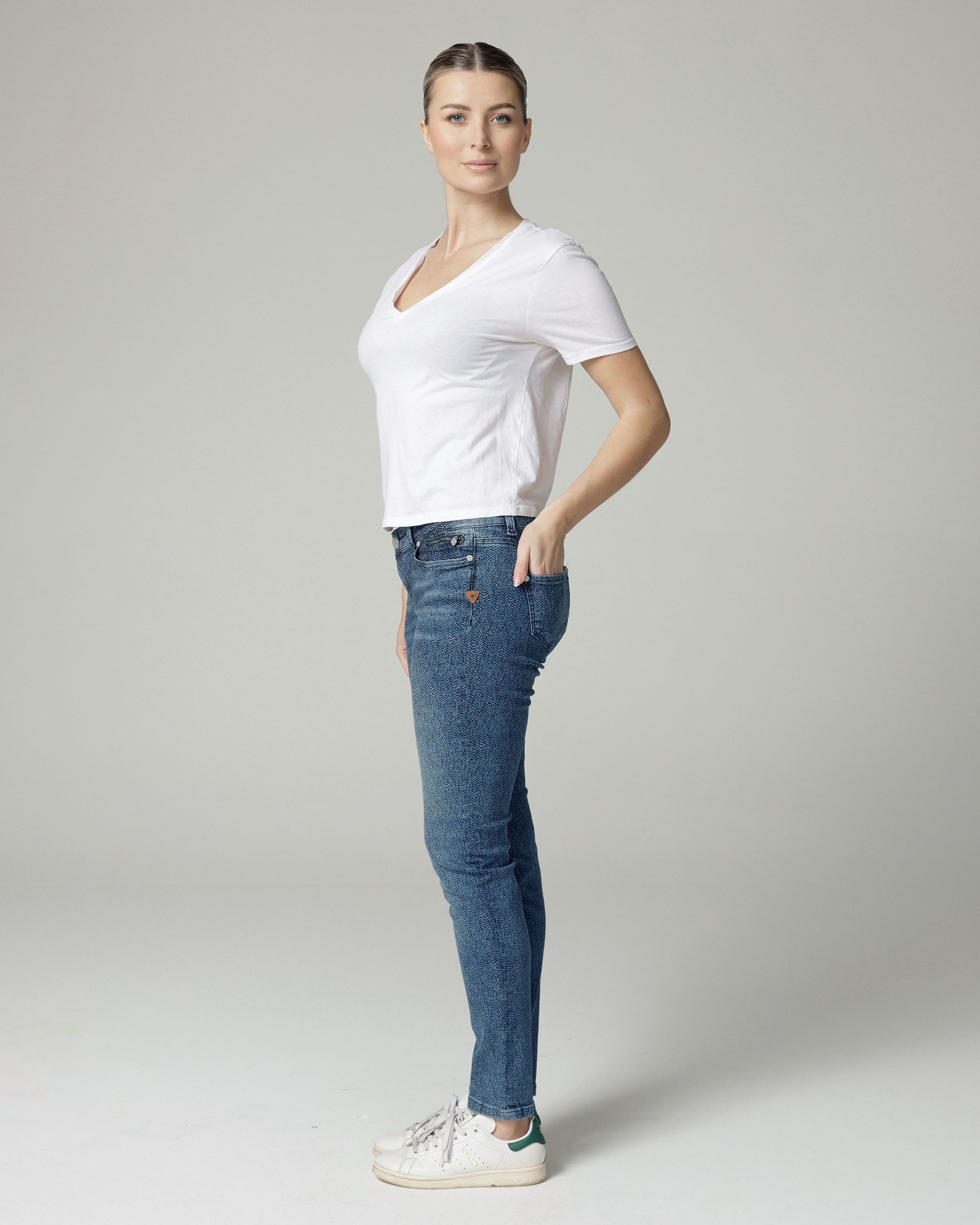 Indigo Fishbone Print Slim Jeans | The Merty Zweitbild